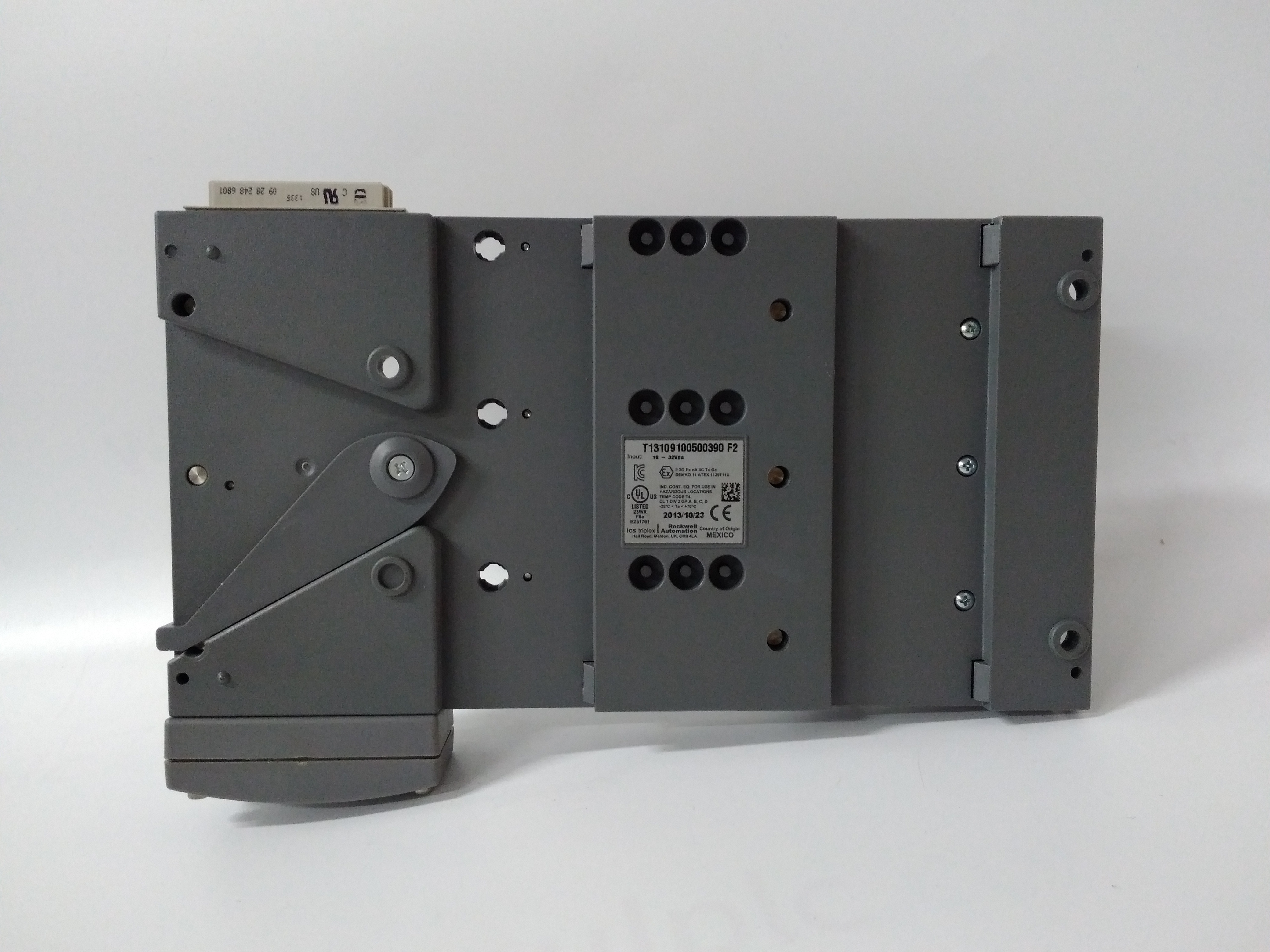 9100  ICS TRIPLEX 特定電阻的電路元件