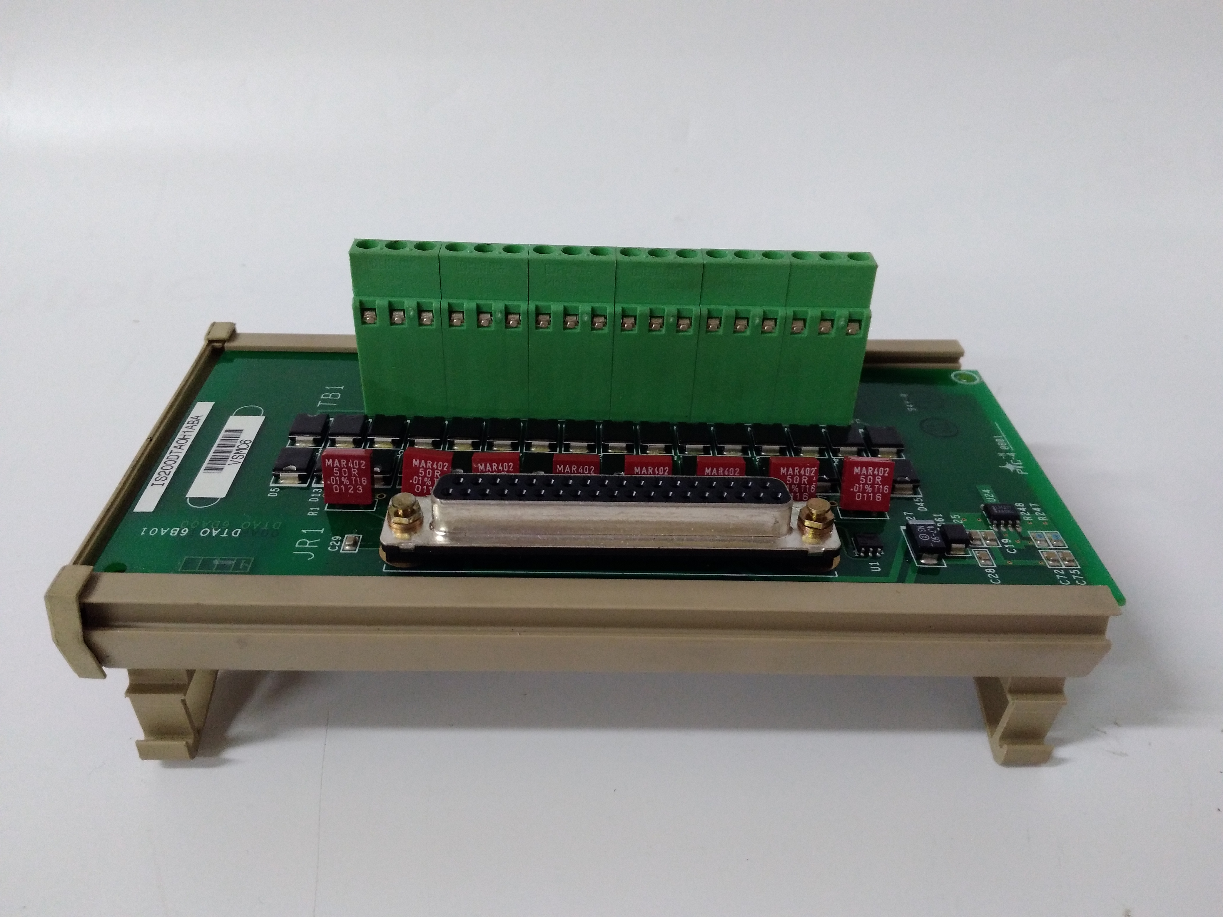 IS200DTAOH1ABA IS210DTAOH1AA GE 導(dǎo)軌接觸輸入板