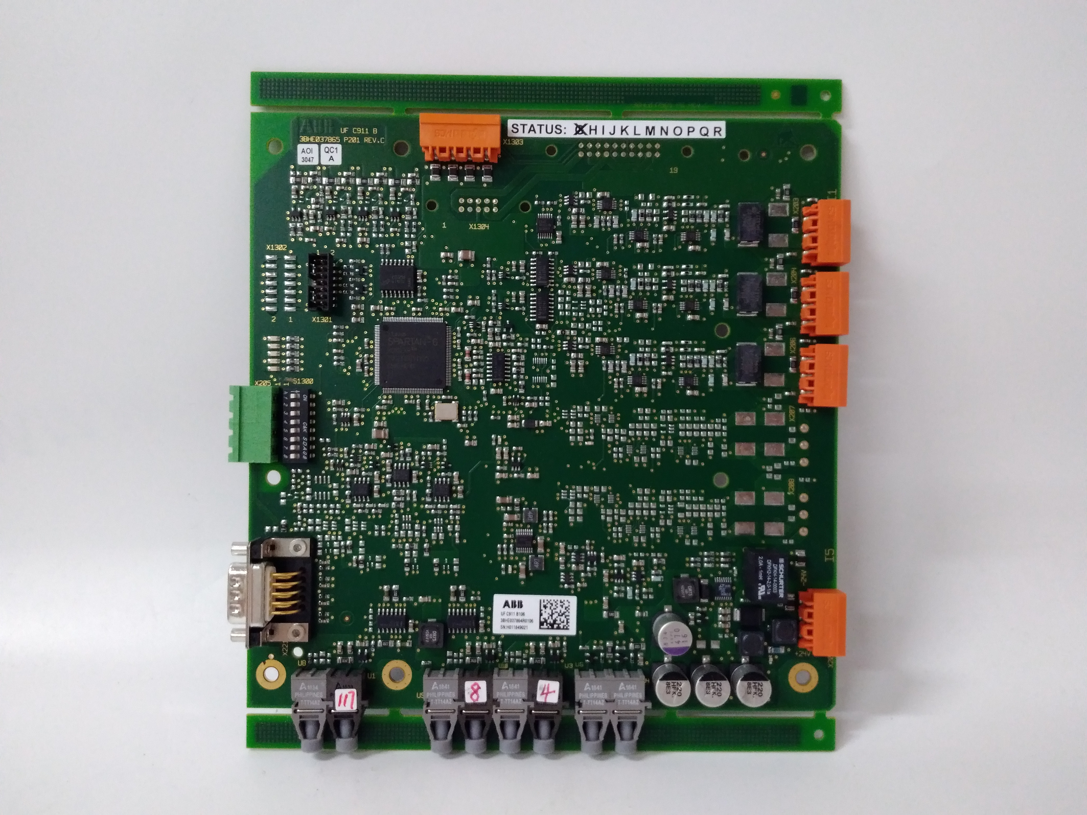 UFC911B106 3BHE037864R0106 ABB 控制主板