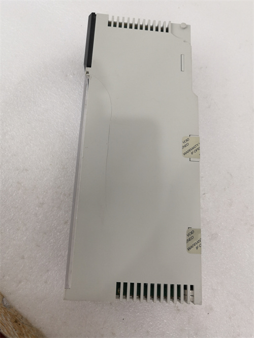 SCHNEIDER 140NOE77111 模塊