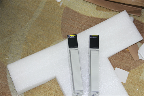 SCHNEIDER 140NRP95400 模塊