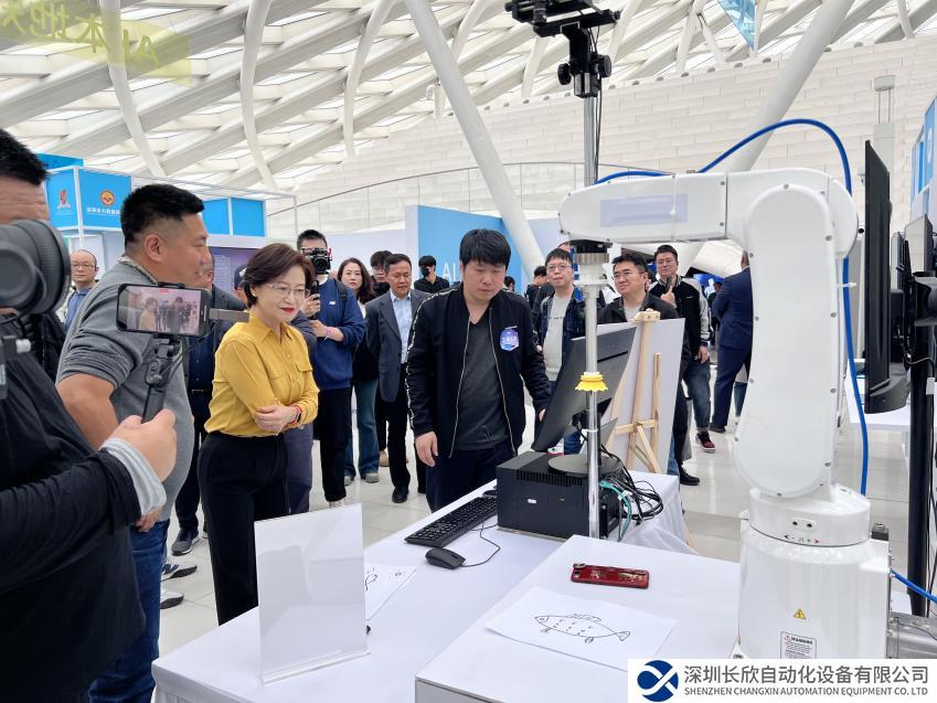 東土科技發(fā)布國內(nèi)首個(gè)工業(yè)AI控制器，引領(lǐng)工業(yè)AI領(lǐng)域