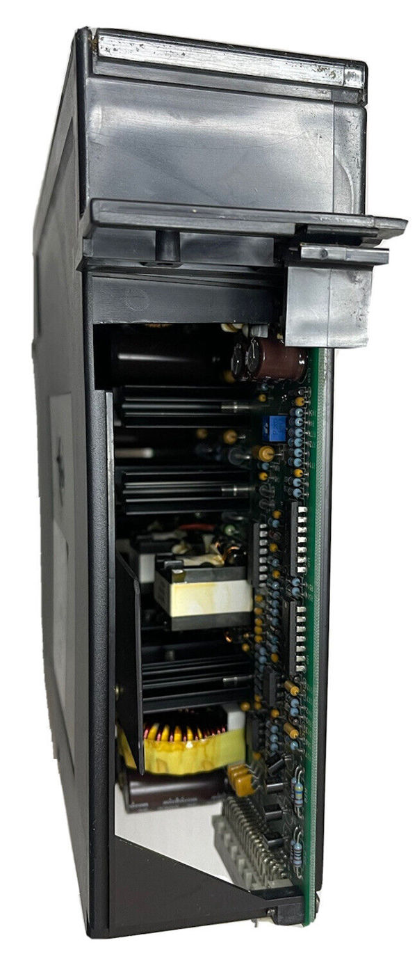 GE IC697PWR724 4.jpg