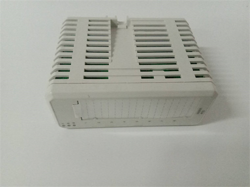 ABB	3BSE008544R0001 AI820